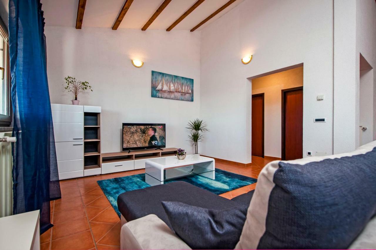 Apartment Bora Rovinj Exterior foto